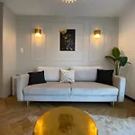 Lux By Torres At K39