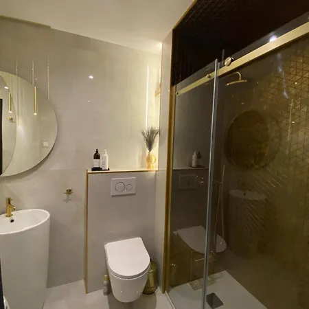 Lux By Torres At K39 *