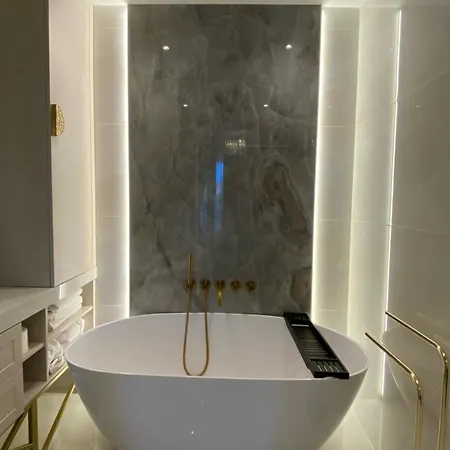 Lux By Torres At K39 *