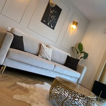 Lux By Torres At K39 * Krakow