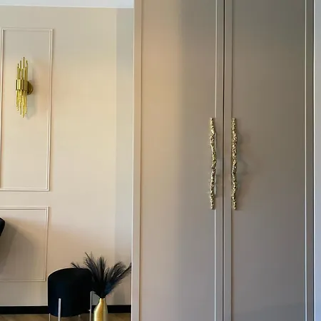 Lux By Torres At K39 Krasków
