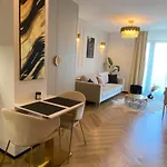 Lux By Torres At K39 Krakov
